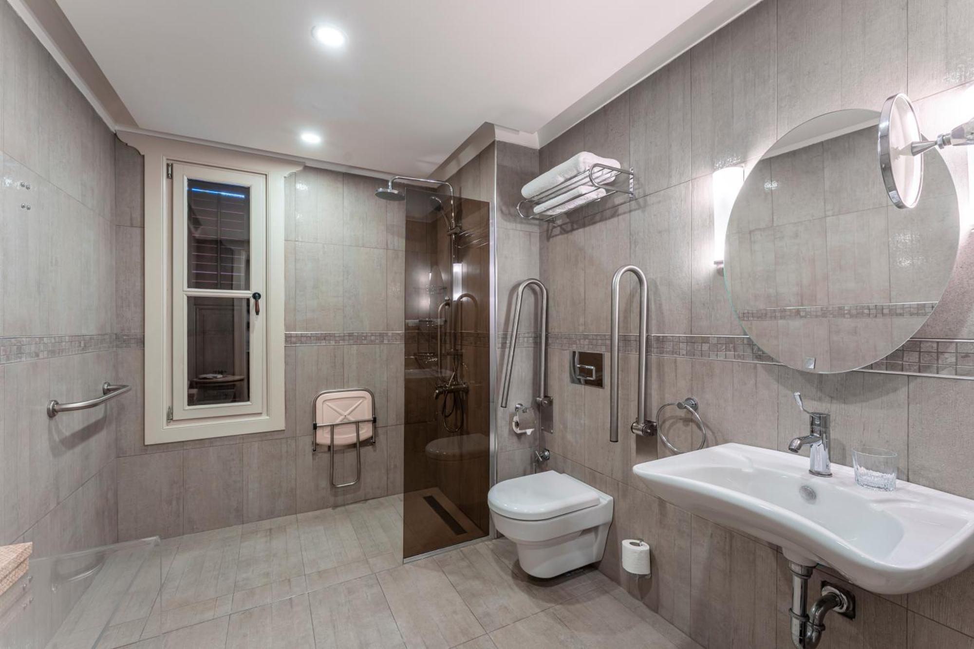 Deluxe Çift Kişilik Oda